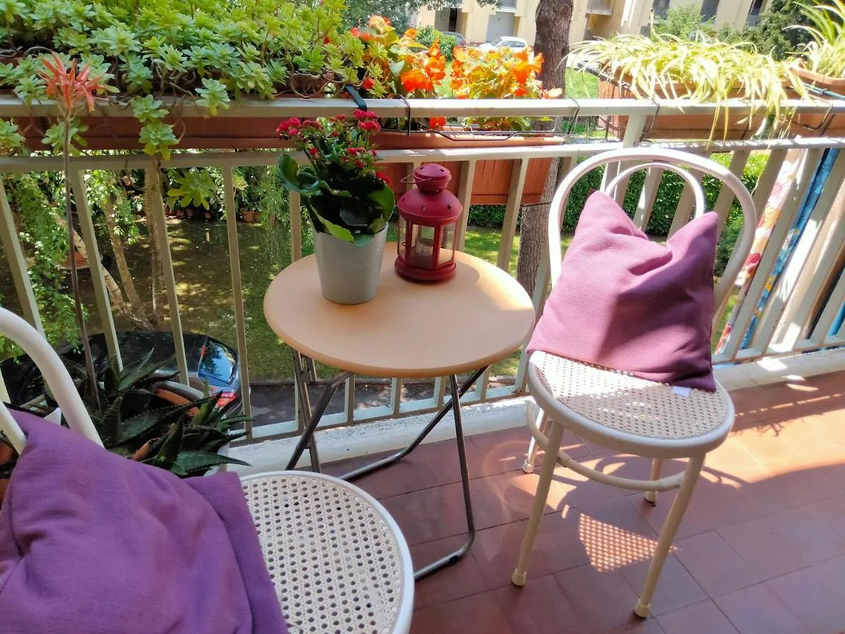 Appartamento Viale Puccini - Free Gated Parking - 3 Minutes From Center لوكا 0*,